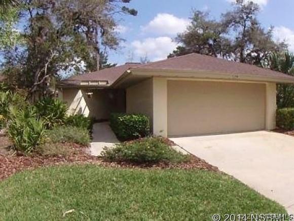 258 Canterbury Cir., New Smyrna Beach, FL 32168