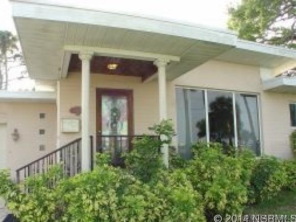 4564 Halifax Dr., Port Orange, FL 32127