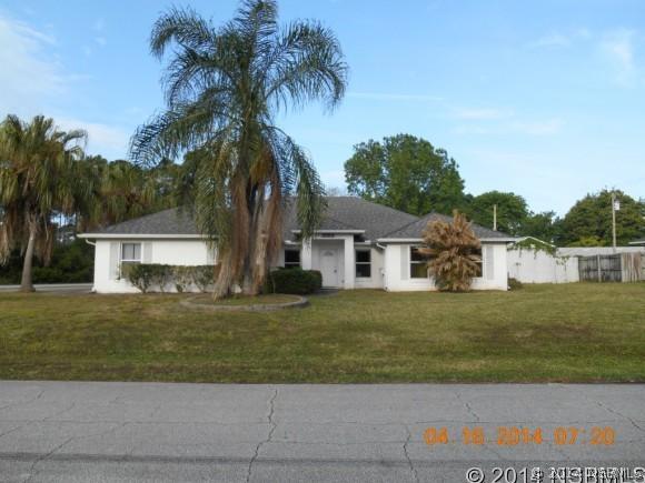 3328 Royal Palm Dr., Edgewater, FL 32141