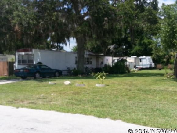 768 Indian Harbor Ave., Oak Hill, FL 32759