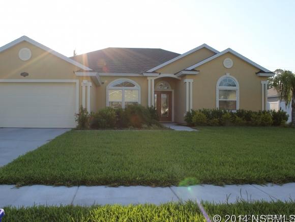 727 Grape Ivy Ln., New Smyrna Beach, FL 32168