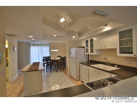 526 S Atlantic Ave., New Smyrna Beach, FL 32169