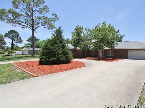 1732 Willow Oak Dr., Edgewater, FL 32132