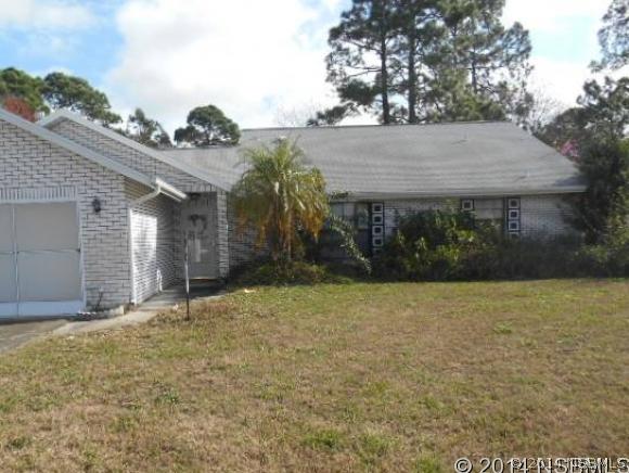 219 Meadow Lake Dr., Edgewater, FL 32141