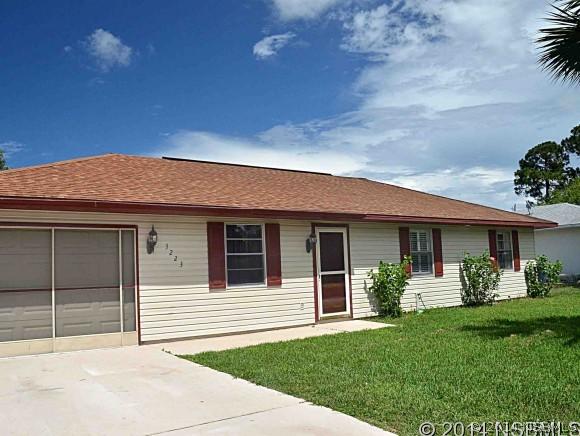 3223 Willow Oak Dr., Edgewater, FL 32141