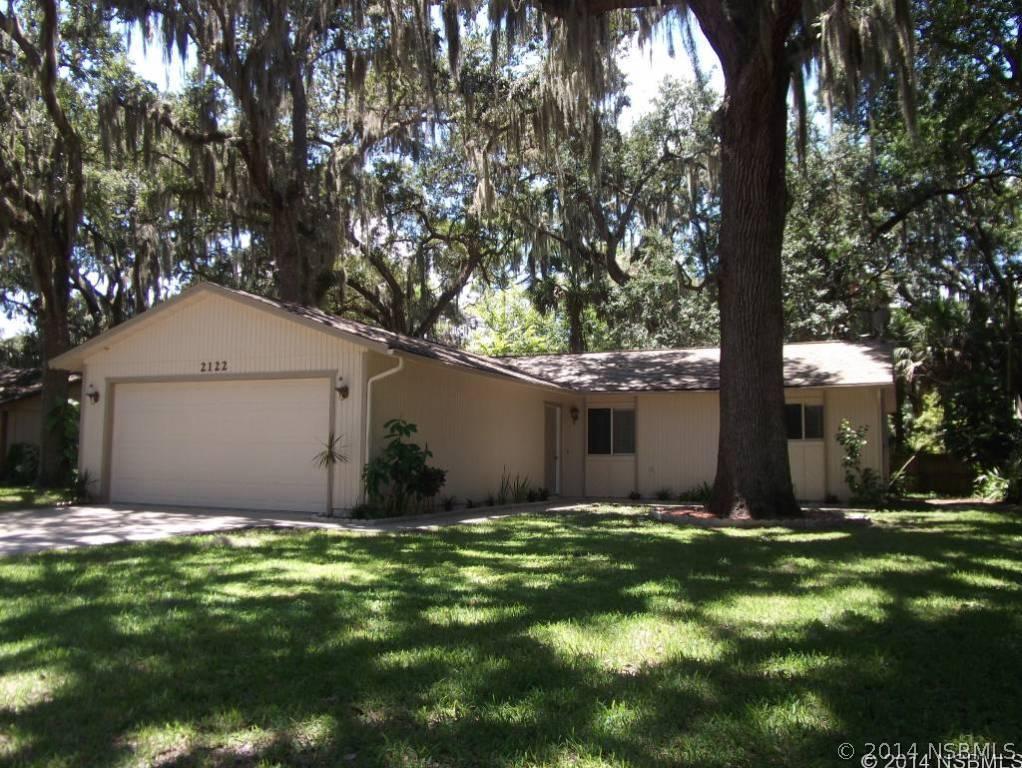 2122 Pine Tree Dr., Edgewater, FL 32141