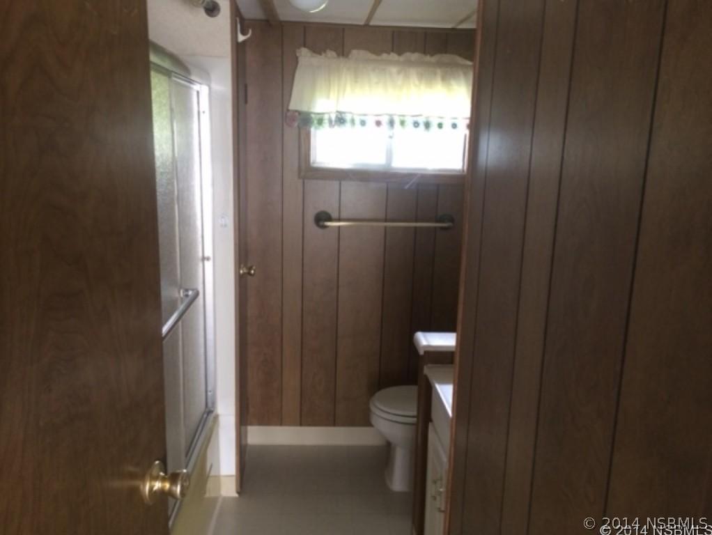 119 Ash St., Edgewater, FL 32141