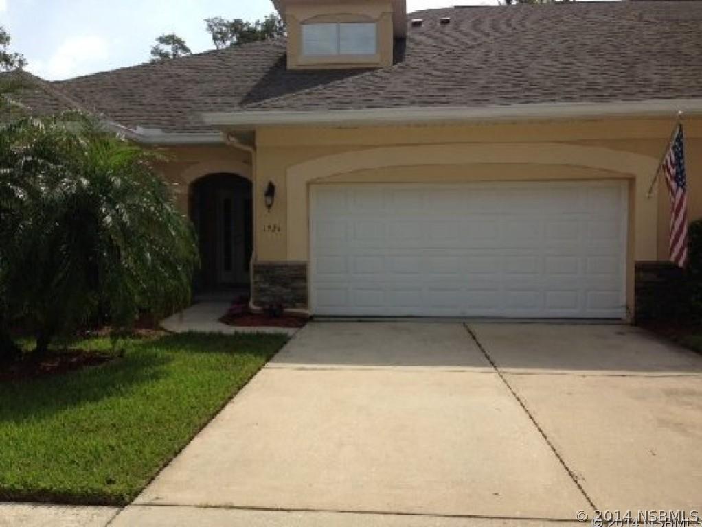 1926 Turnbull Lakes Dr., New Smyrna Beach, FL 32168