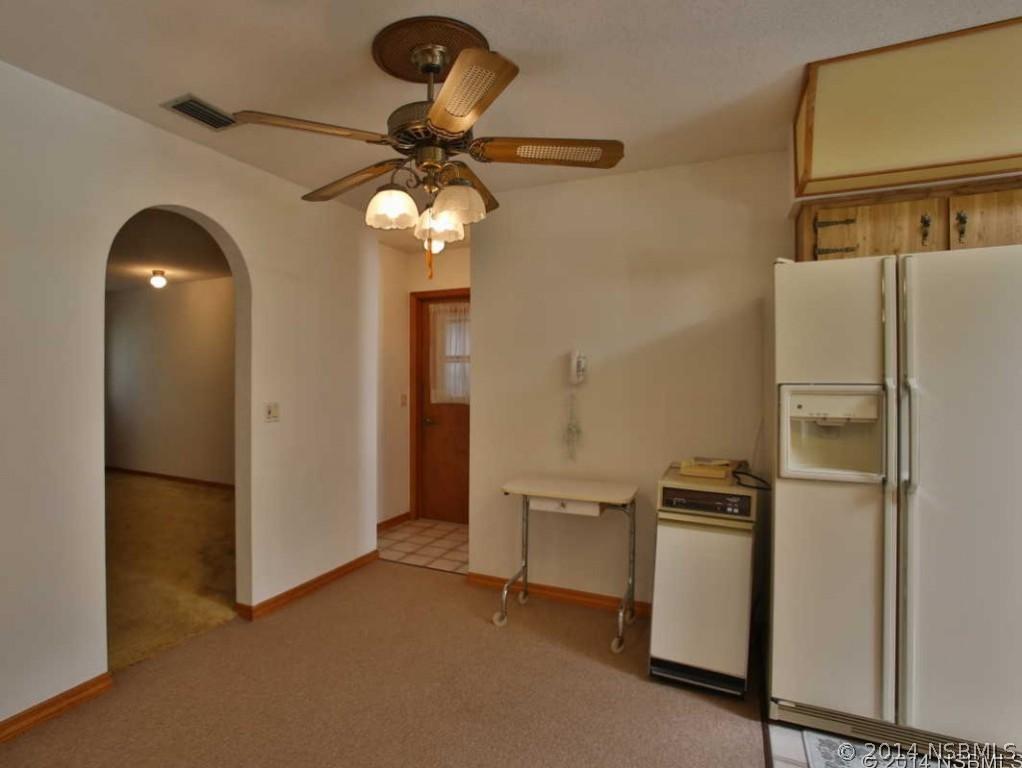 923 Fernald St., Edgewater, FL 32132