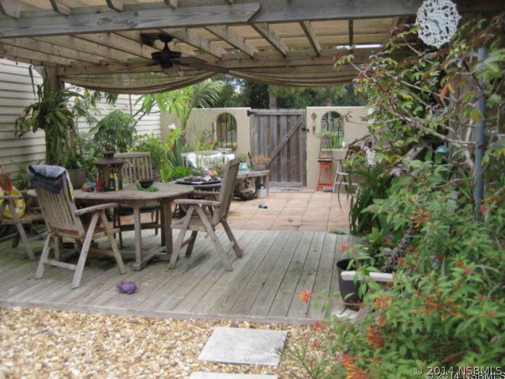 2600 Royal Palm Dr., Edgewater, FL 32141