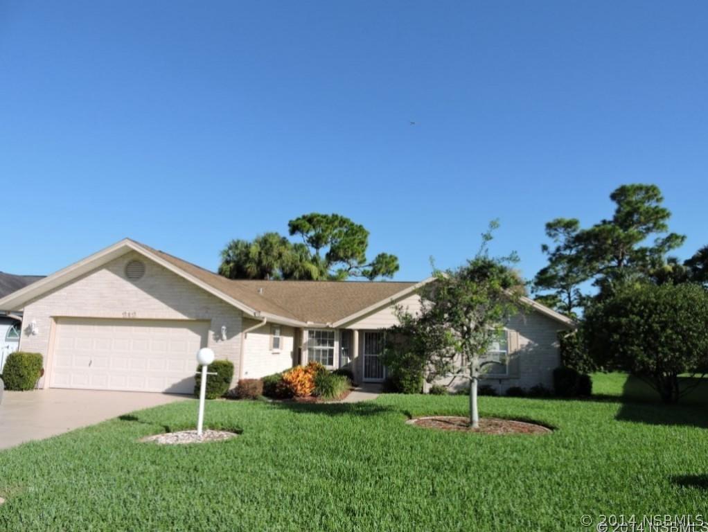 212 Golf Club Dr., New Smyrna Beach, FL 32168