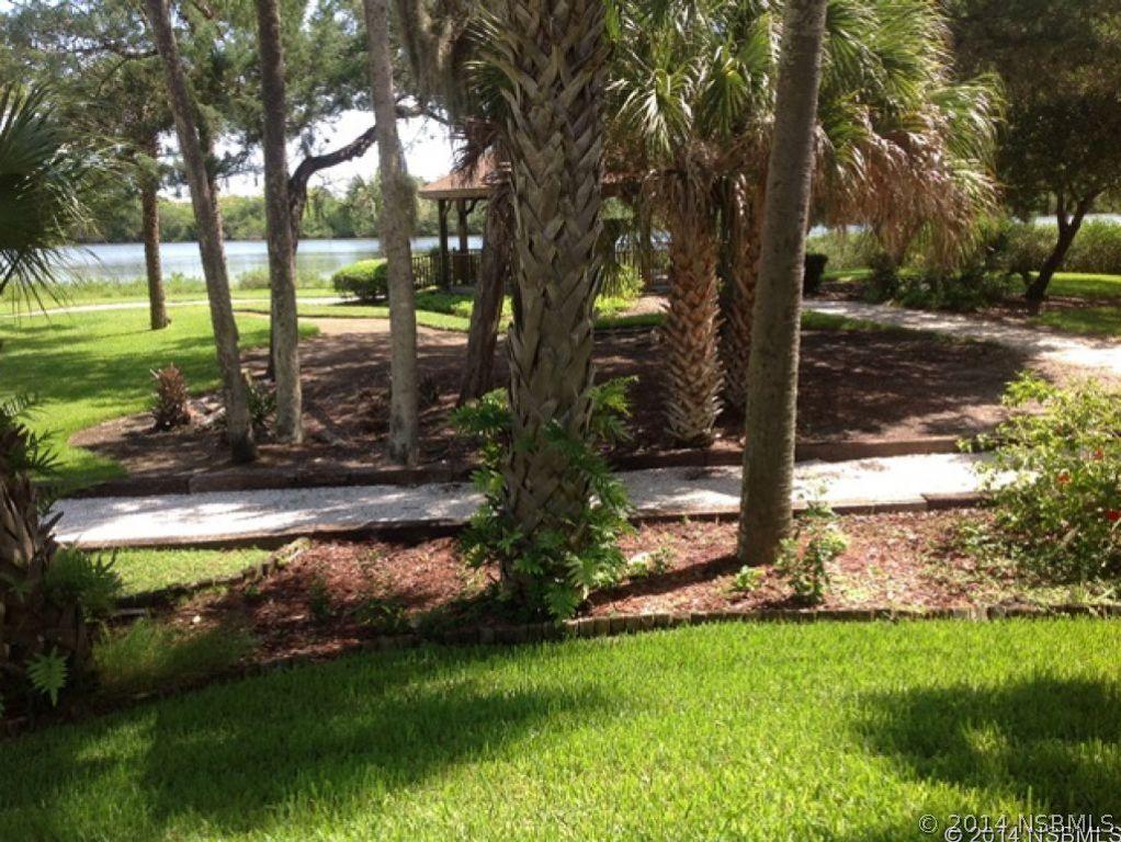 331 Schooner Ave., Edgewater, FL 32141