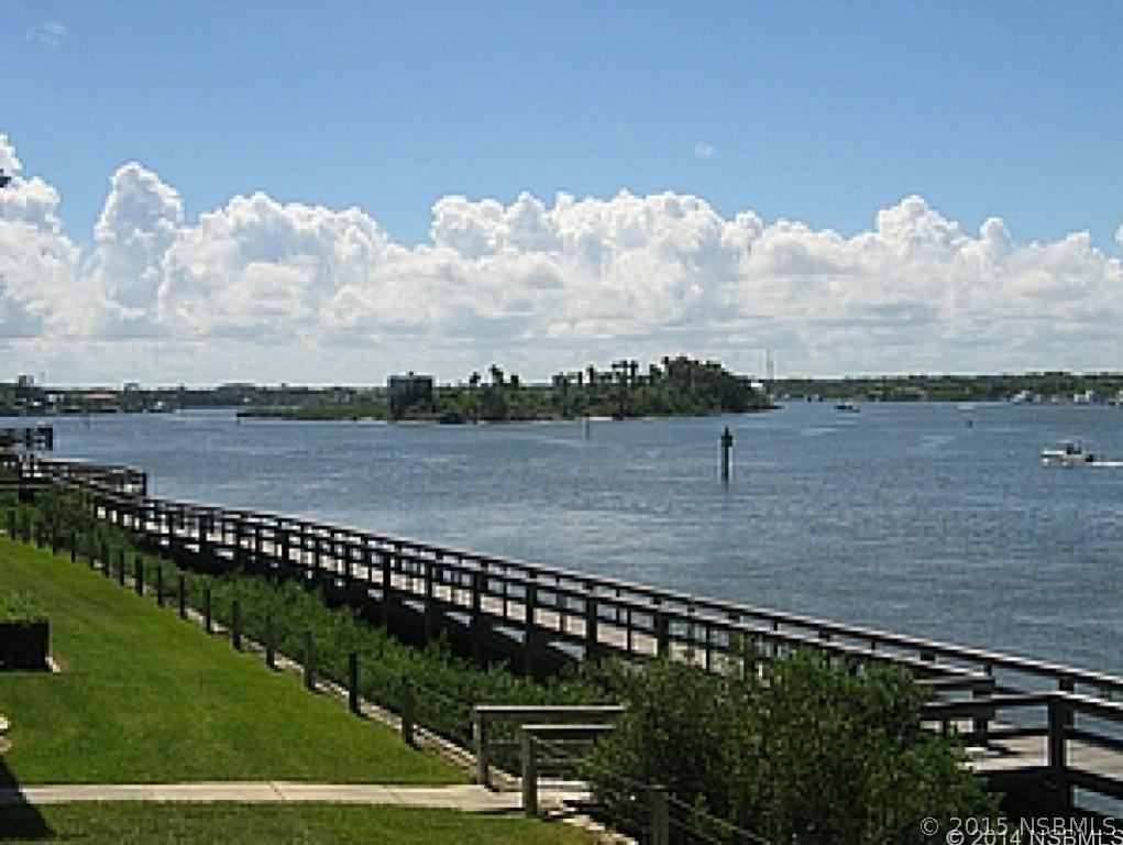 438 Bouchelle Dr. #102, New Smyrna Beach, FL 32169