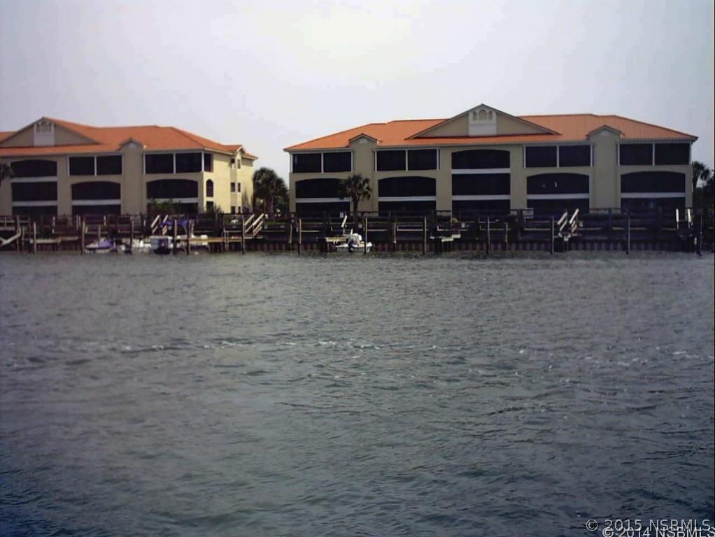 462 Bouchelle Dr. #204, New Smyrna Beach, FL 32169