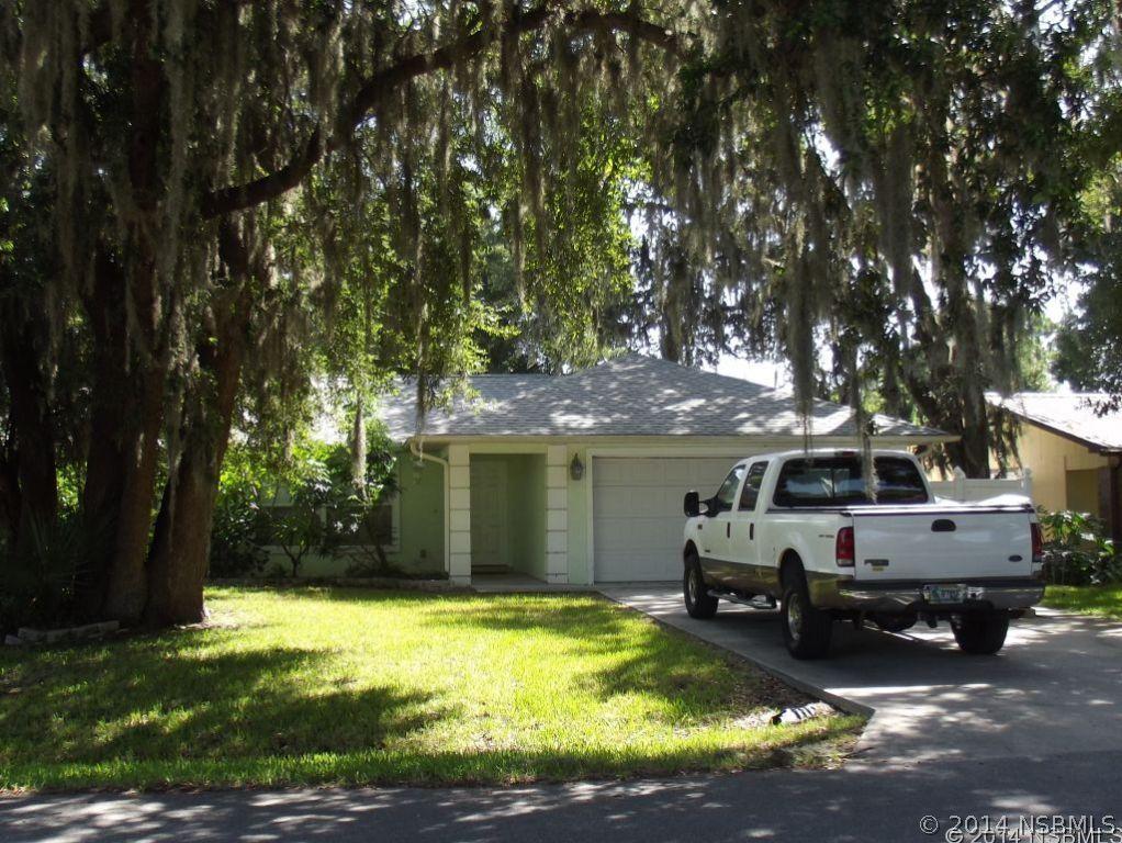 1703 Kumquat Dr., Edgewater, FL 32132