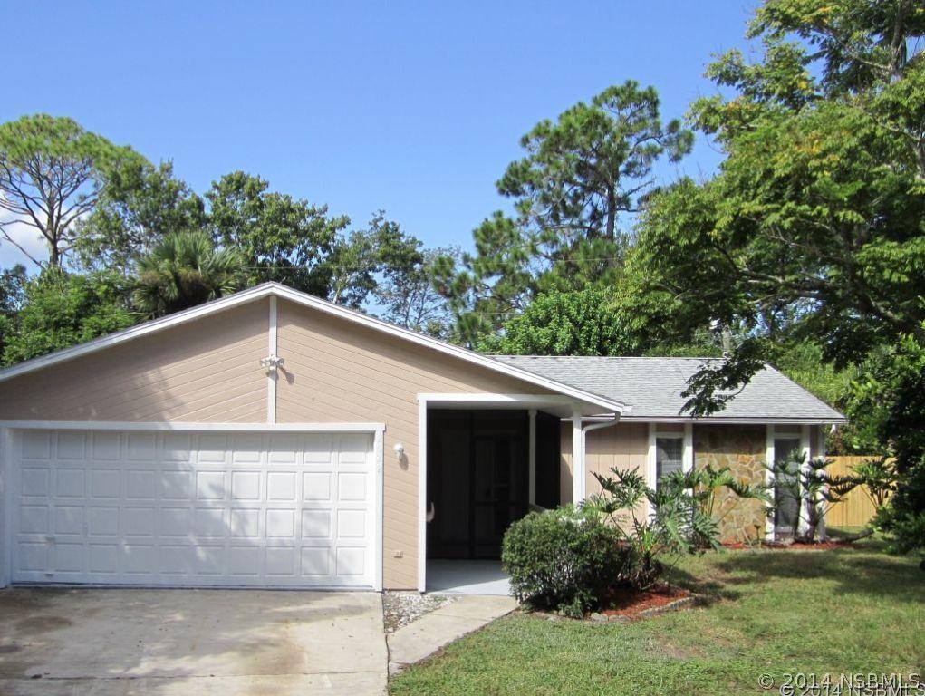 2622 Travelers Palm Dr., Edgewater, FL 32141