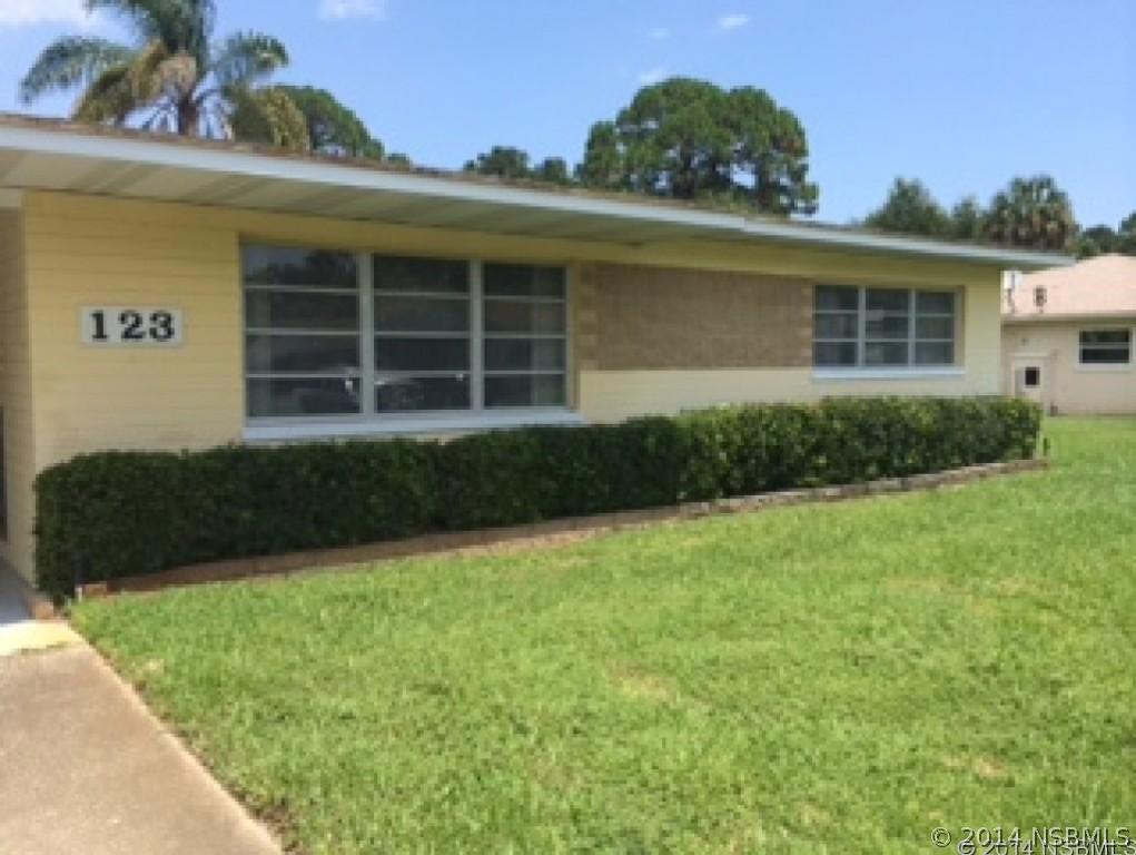 123 Orange Ave., Edgewater, FL 32132