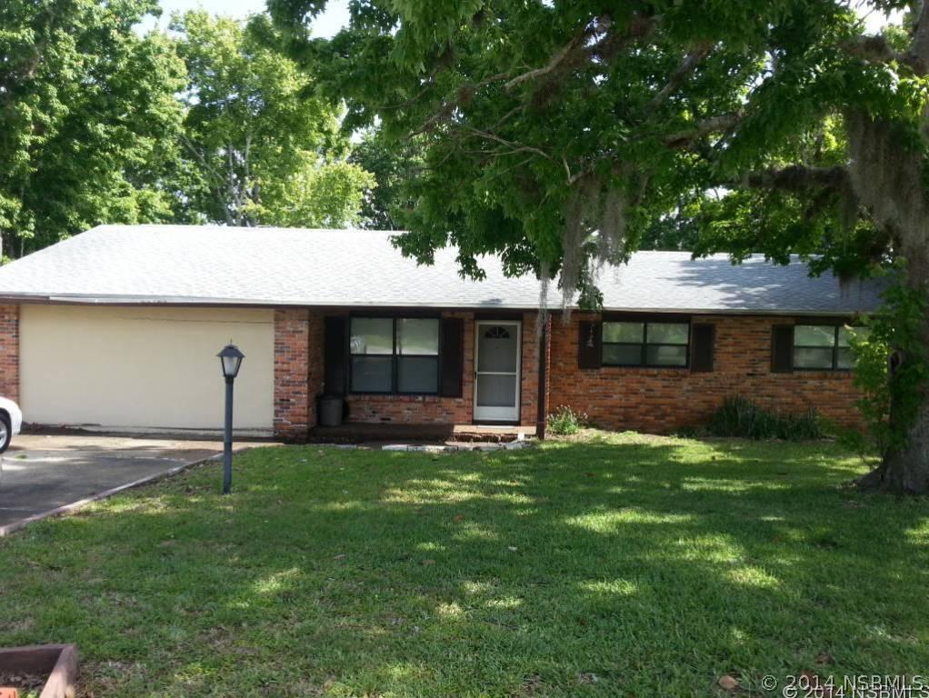 3 Silver Cir., Edgewater, FL 32141