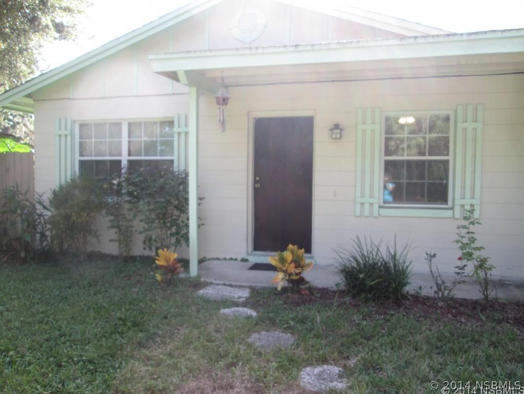 2614 Pine Tree Dr., Edgewater, FL 32141