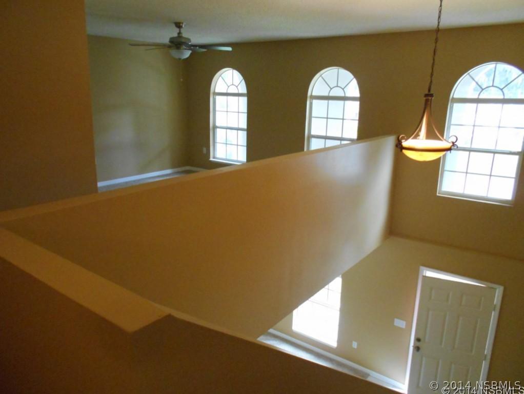 1627 Royal Palm Dr., Edgewater, FL 32141