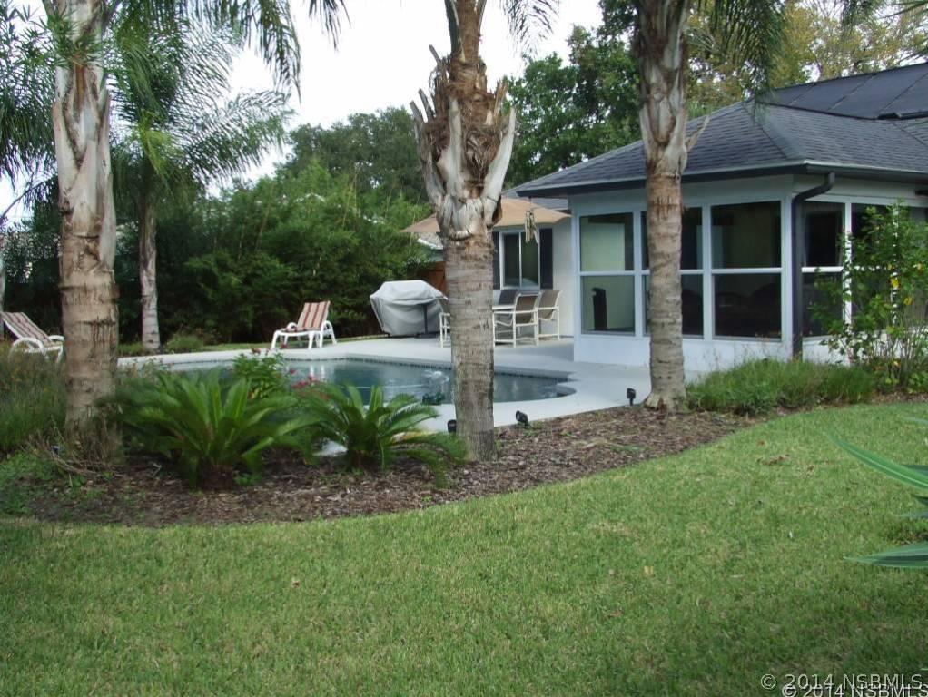 2620 Juniper Dr., Edgewater, FL 32141