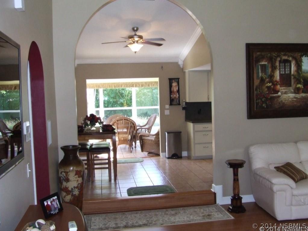 2620 Juniper Dr., Edgewater, FL 32141