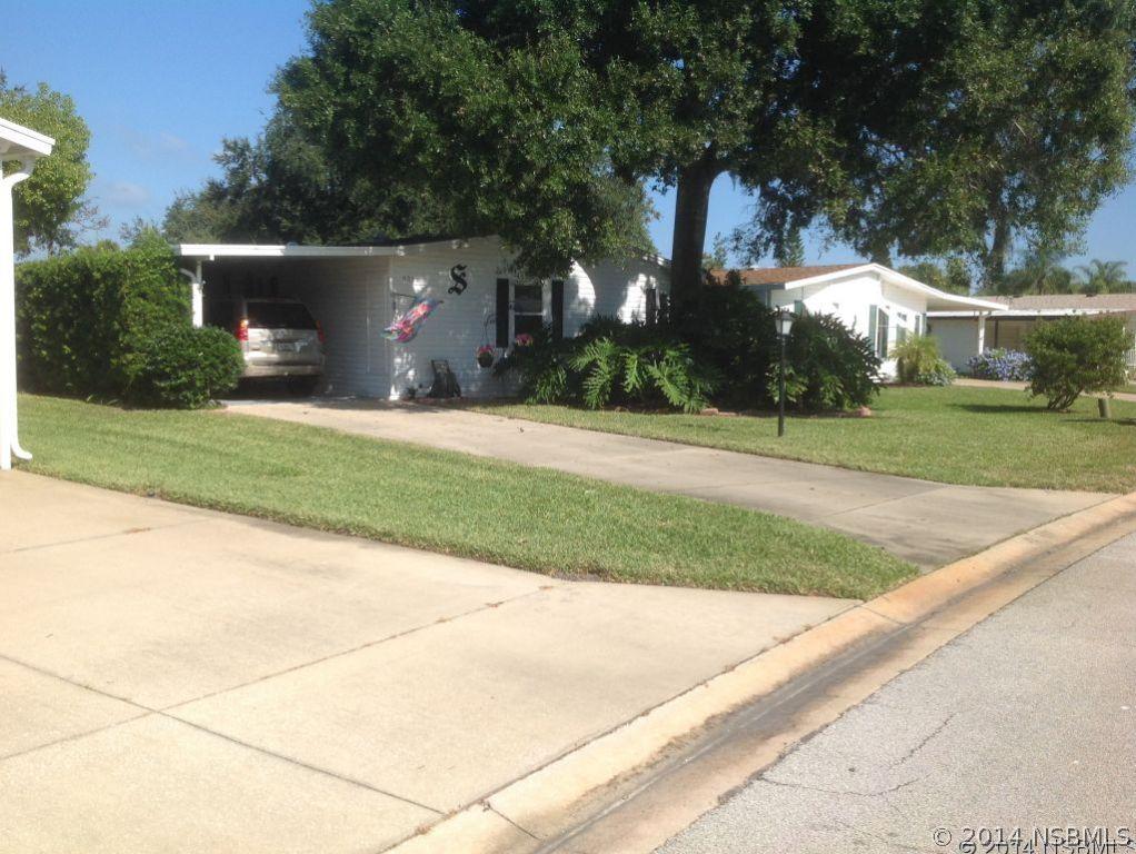 605 Starboard Ave., Edgewater, FL 32141
