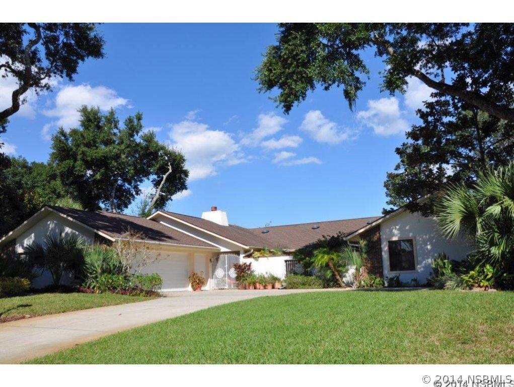 204 Prestwick Dr., New Smyrna Beach, FL 32168