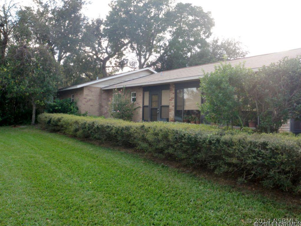 404 Falcon Ave., Edgewater, FL 32141