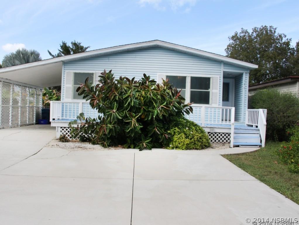 146 Indian Creek Rd., Oak Hill, FL 32759