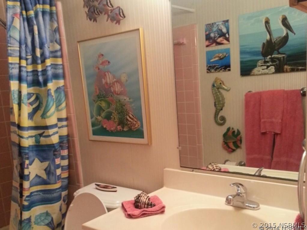 618 Goodwin Ave., New Smyrna Beach, FL 32169