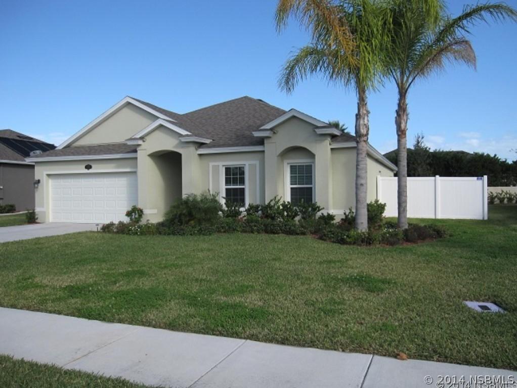 811 Snapdragon Dr., New Smyrna Beach, FL 32168