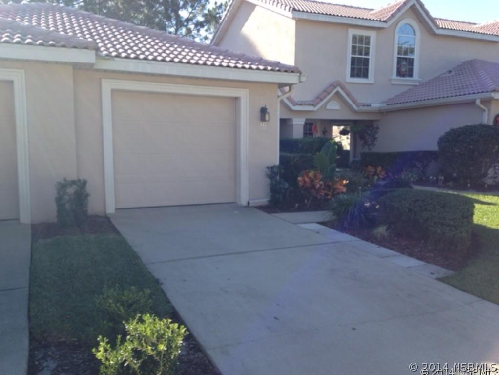22 Golf Villa Dr., Port Orange, FL 32128