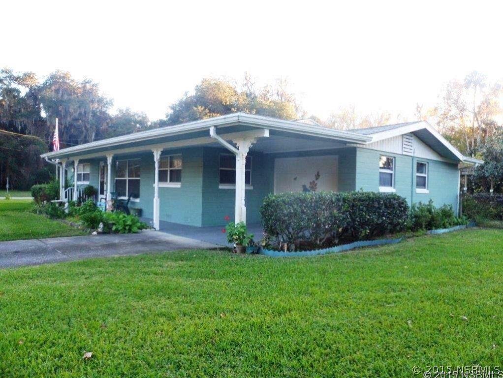 594 Oliver Dr., New Smyrna Beach, FL 32168