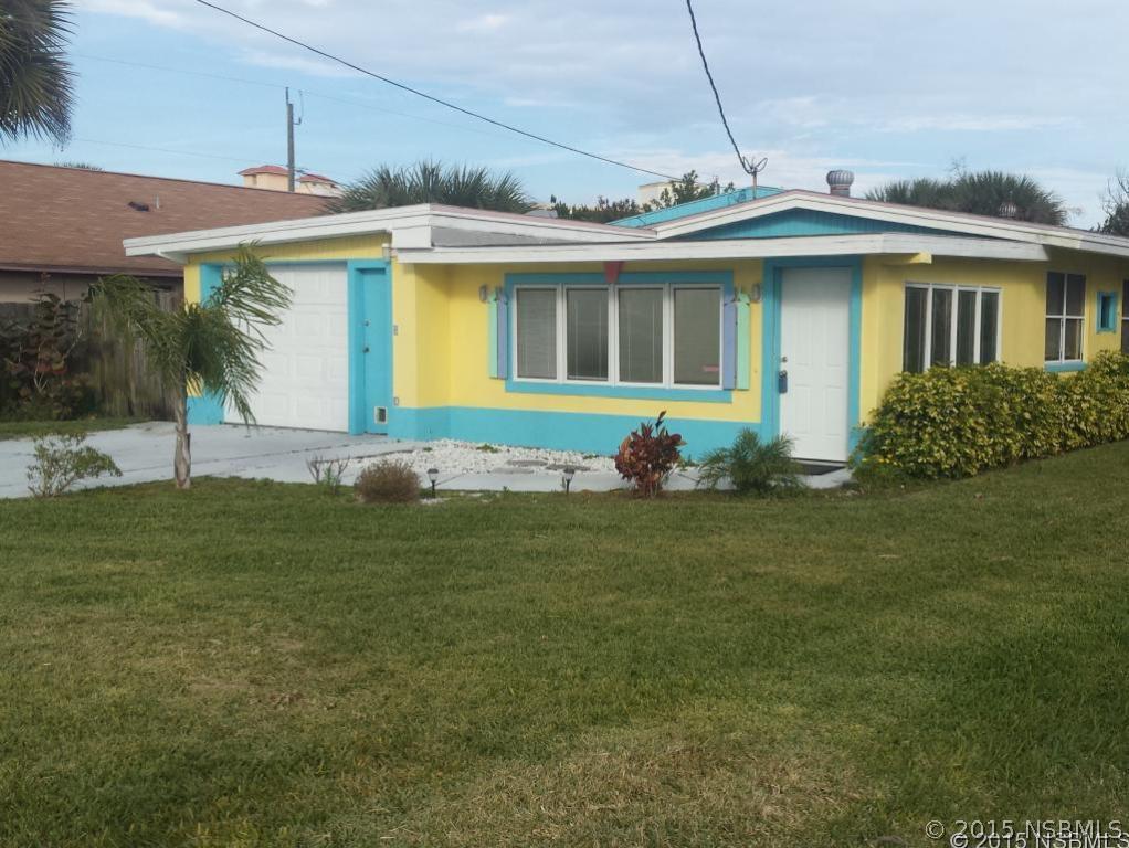 407 N Pine St., New Smyrna Beach, FL 32169