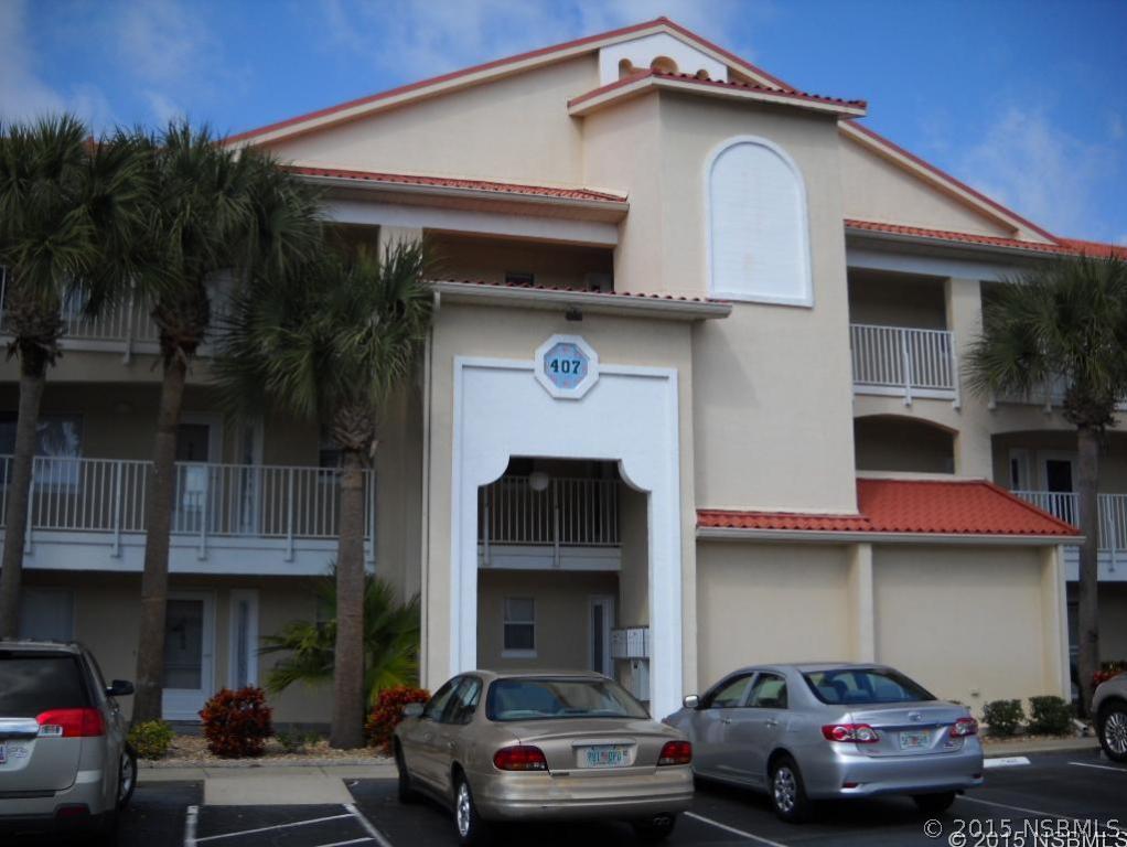 407 Bouchelle Dr. #103, New Smyrna Beach, FL 32169