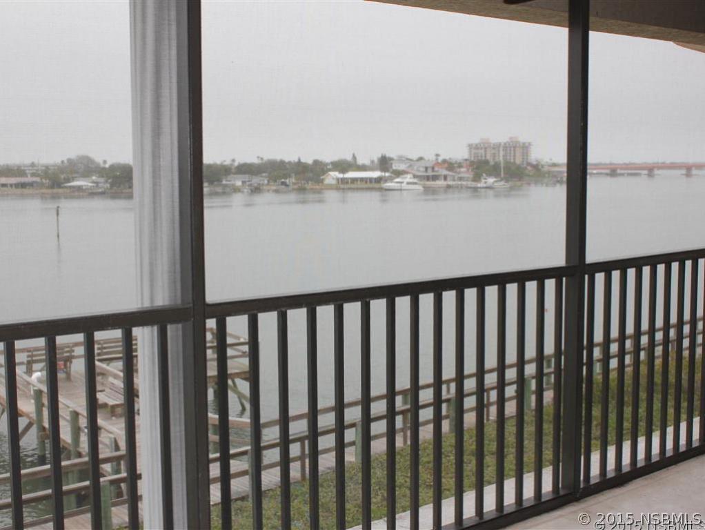 450 Bouchelle Dr. #301, New Smyrna Beach, FL 32169