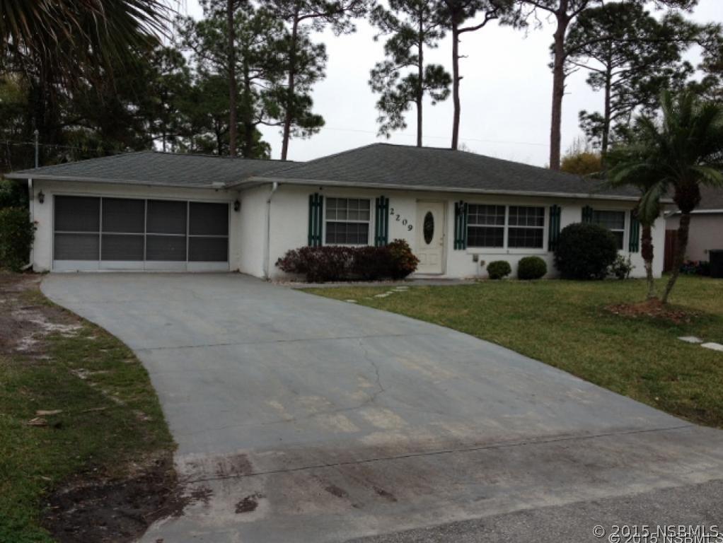 2209 Vista Palm Dr., Edgewater, FL 32141