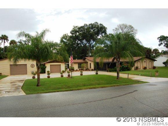 2013 Orange Tree Dr., Edgewater, FL 32141