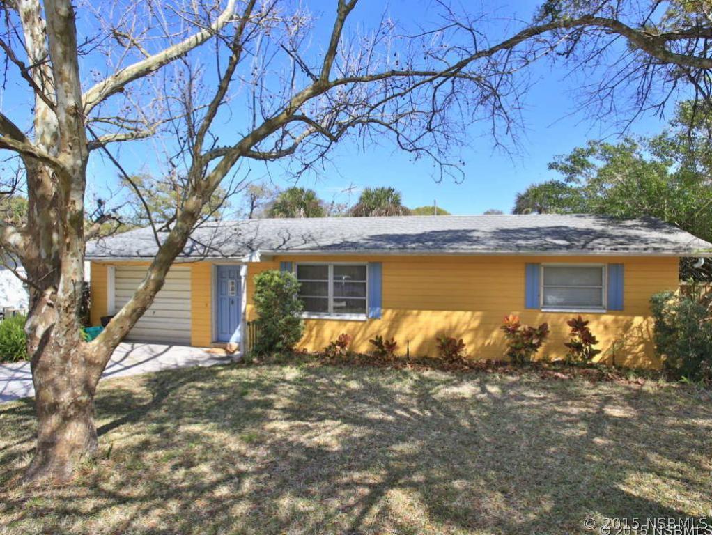 619 Goodwin Ave., New Smyrna Beach, FL 32169