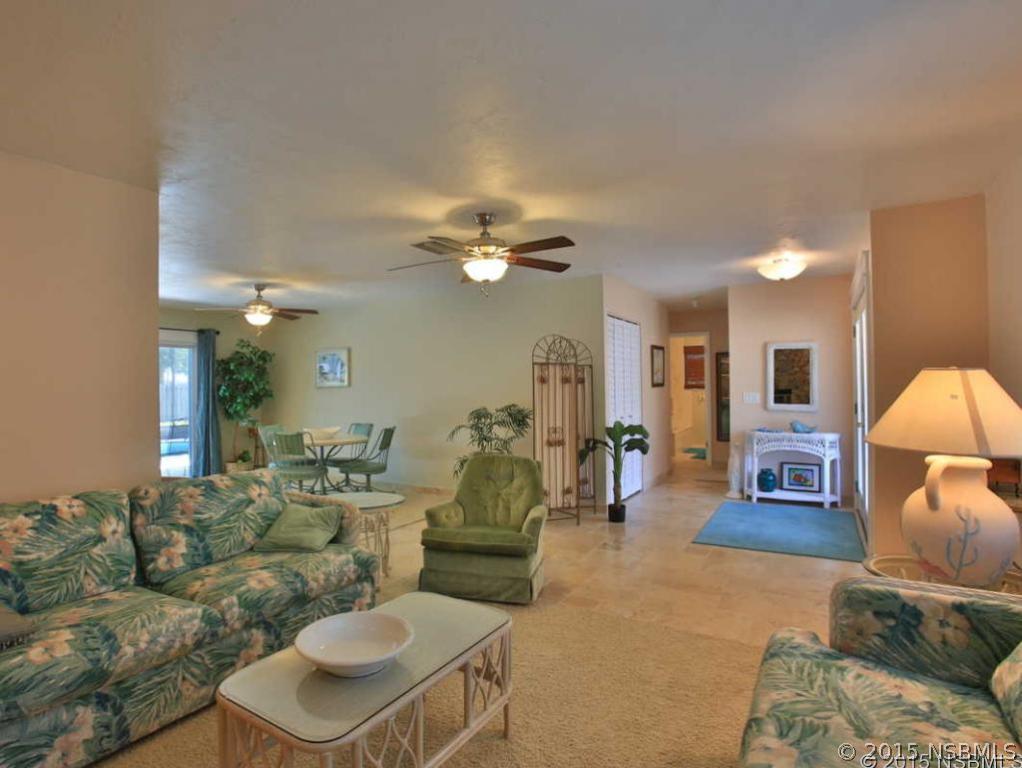 3229 Silver Palm Dr., Edgewater, FL 32141