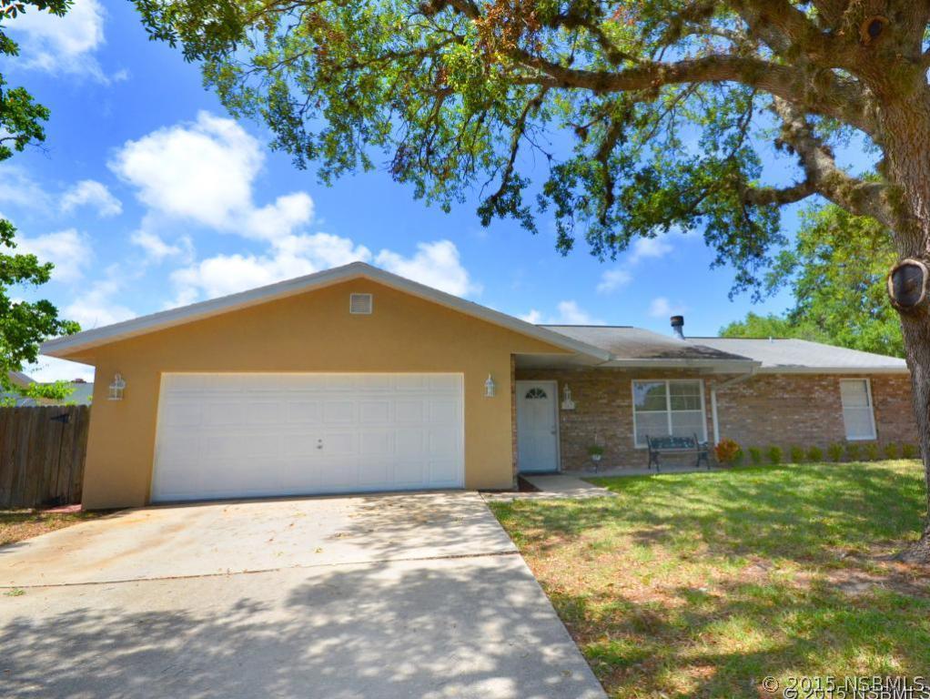 501 Finch Dr., Edgewater, FL 32141