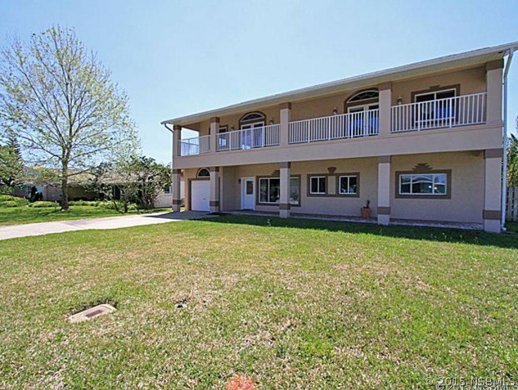 90 Cunningham Dr., New Smyrna Beach, FL 32168