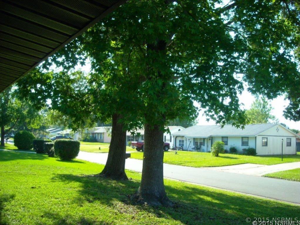 515 Wildwood Dr., Edgewater, FL 32132