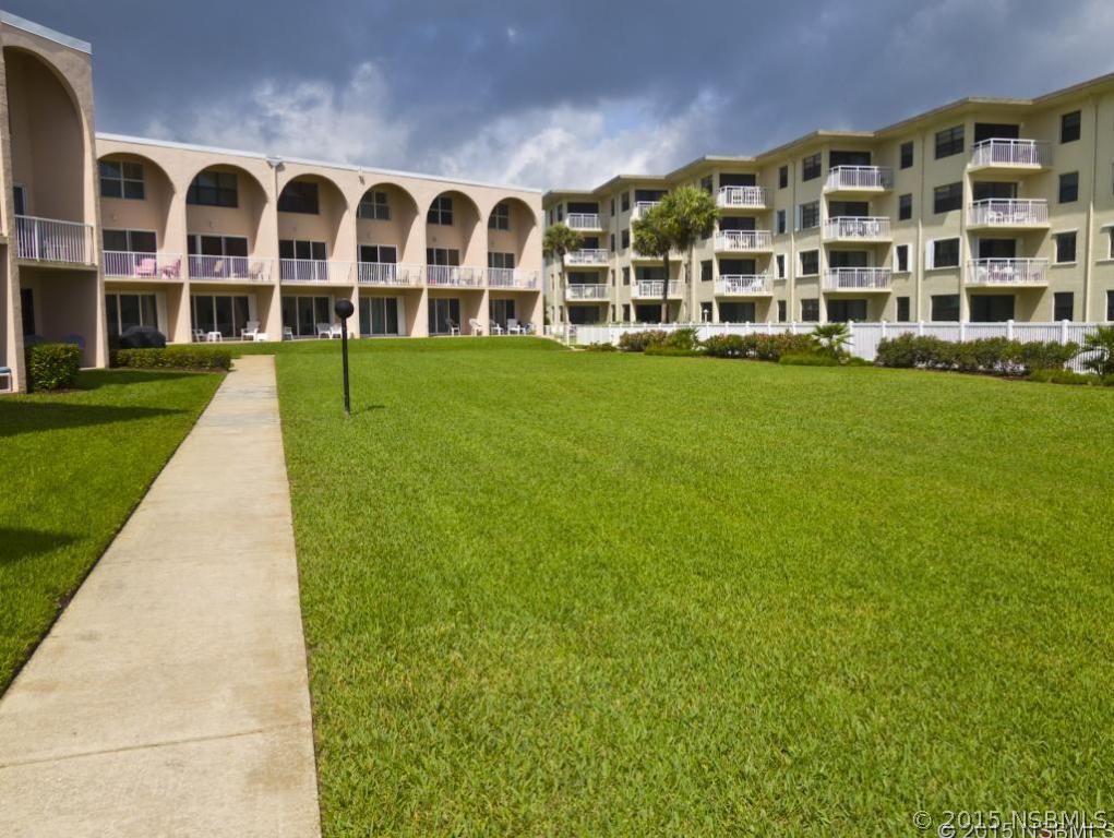 4821 Saxon Dr. #207A, New Smyrna Beach, FL 32169