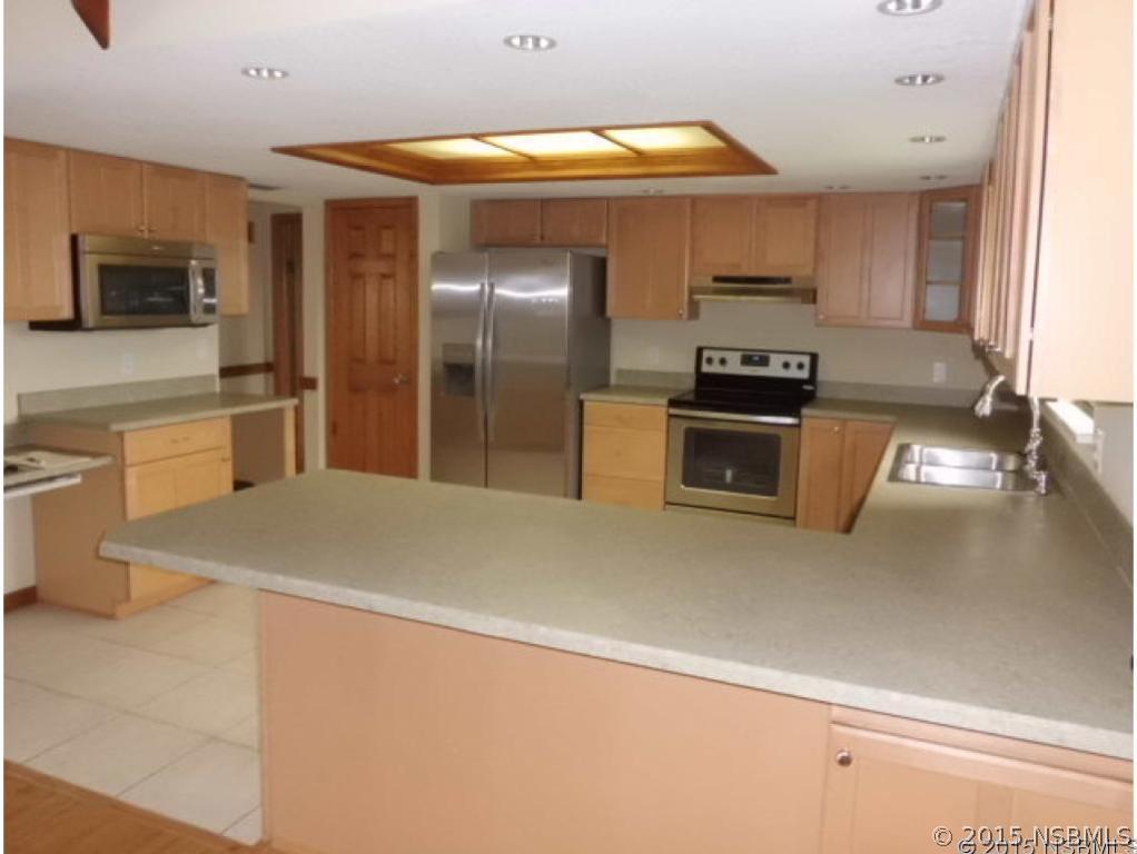 312 Wildwood Dr., Edgewater, FL 32132