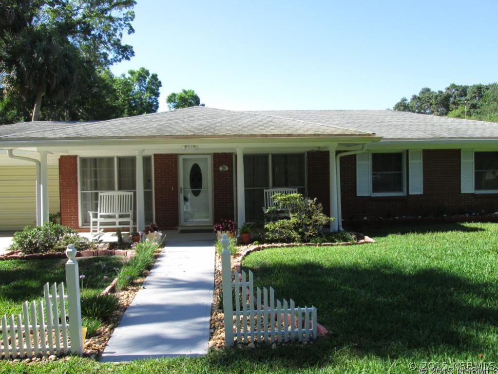 390 Palm Dr., New Smyrna Beach, FL 32168