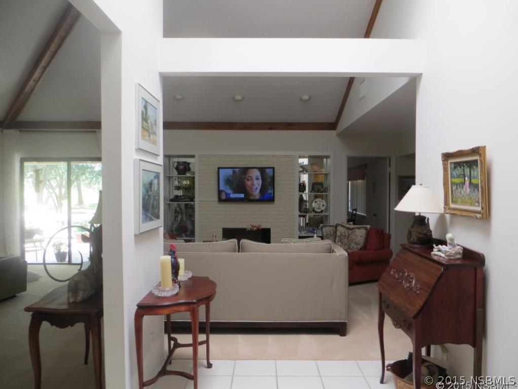 150 Turnberry Cir., New Smyrna Beach, FL 32168