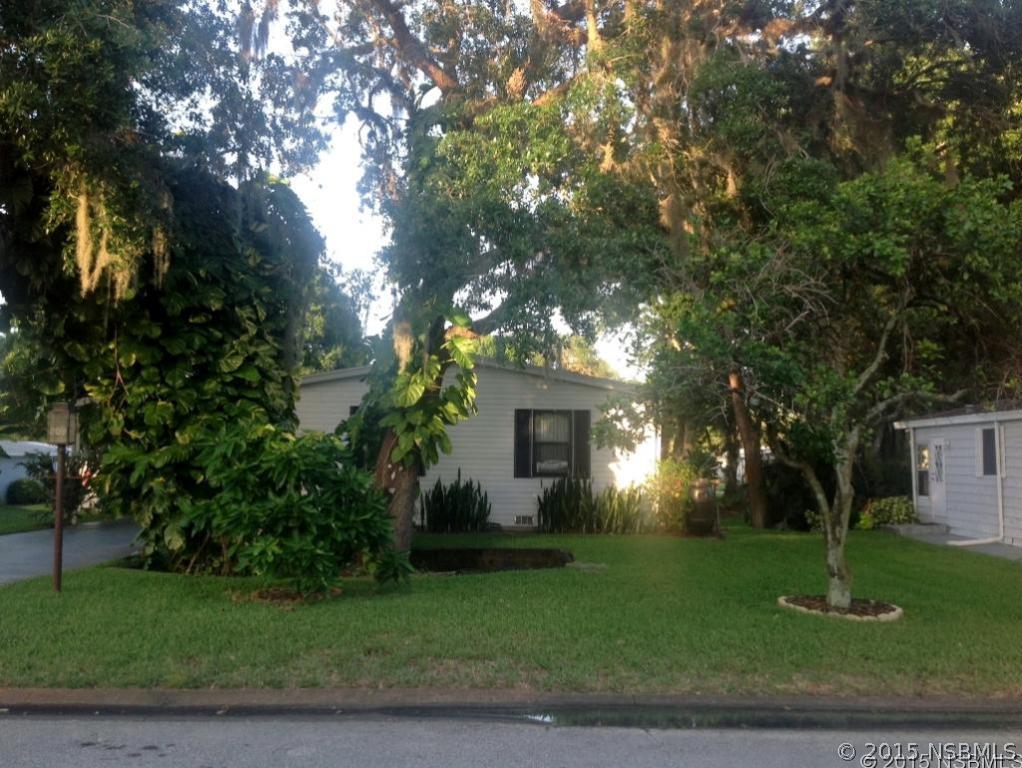 209 Schooner Ave., Edgewater, FL 32141