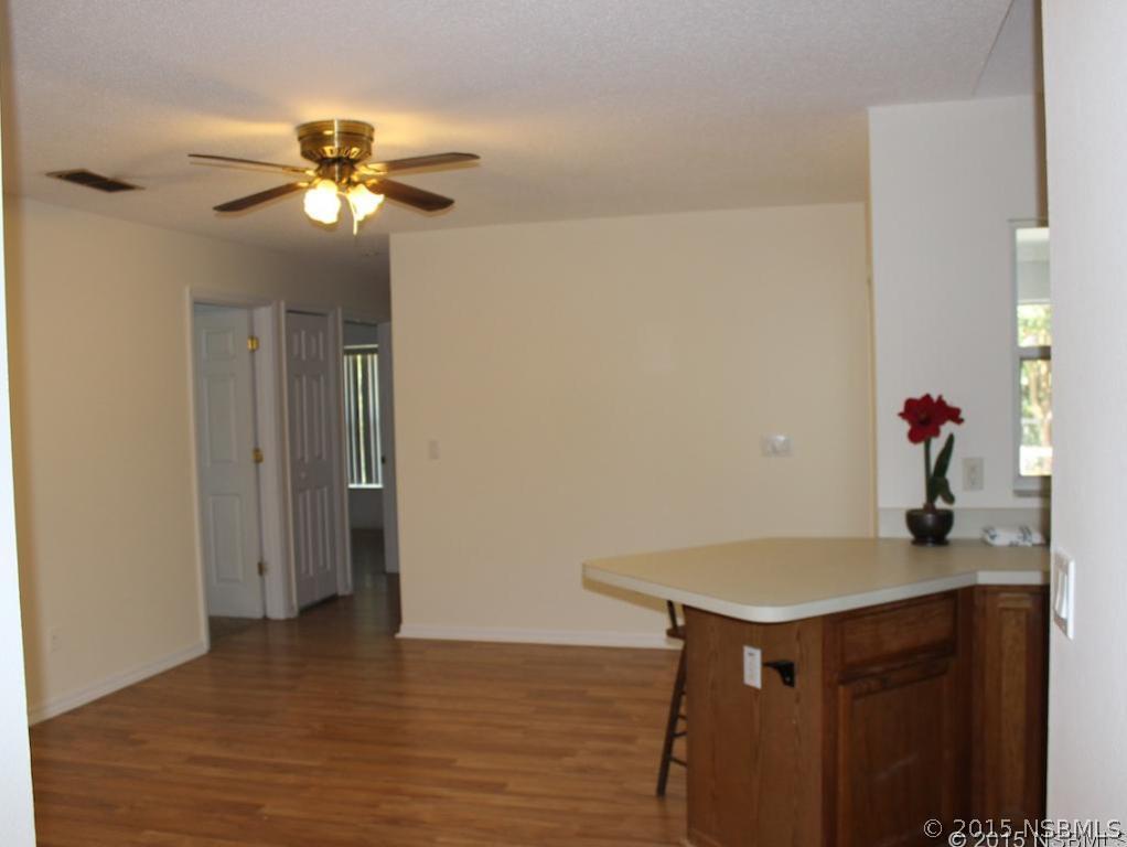2004 Travelers Palm Dr., Edgewater, FL 32141